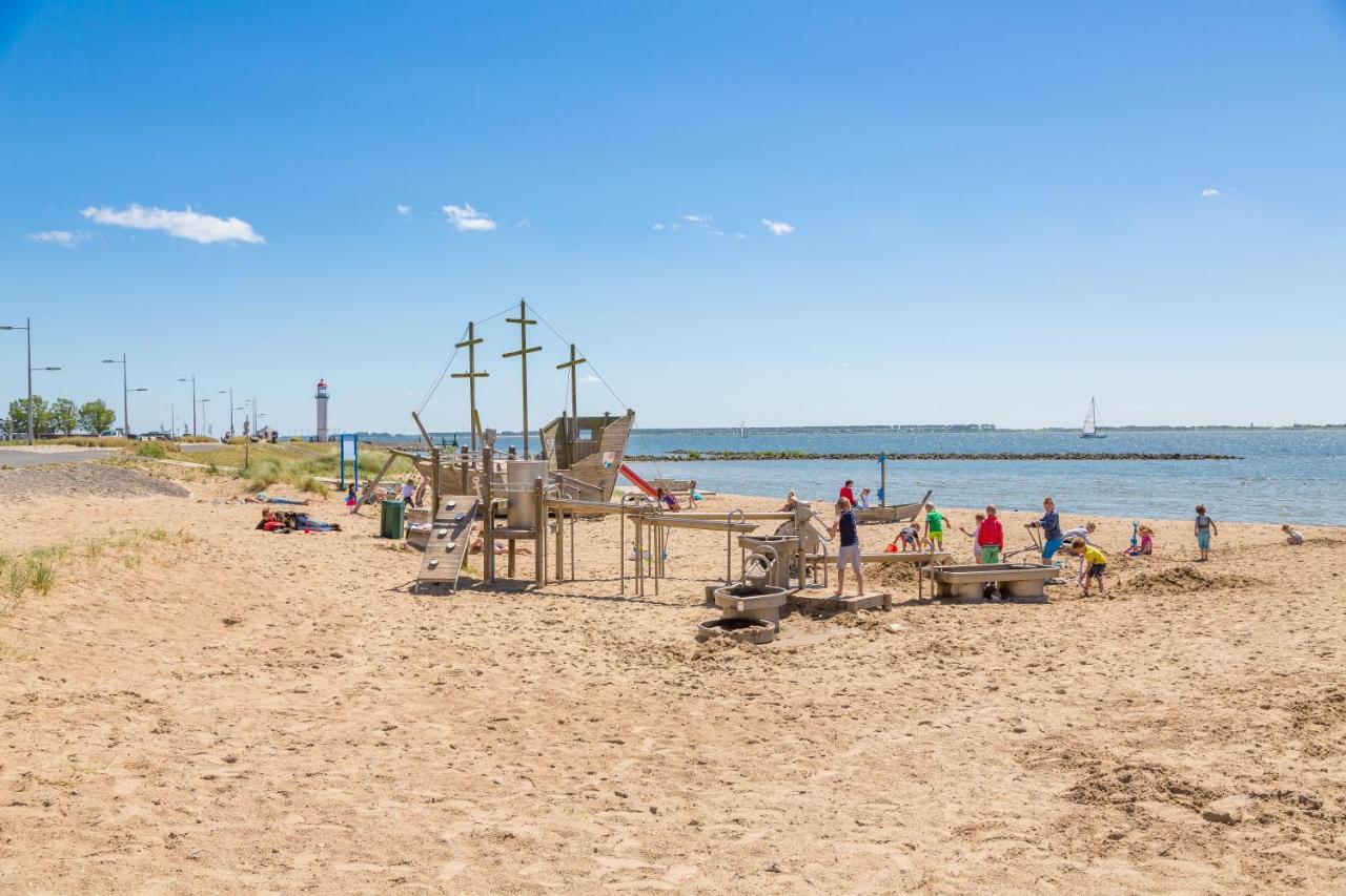 Beachhotel Cape Helius Hellevoetsluis Eksteriør billede